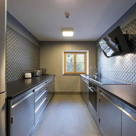 Contact Us At What App - 0041-798-079-427 To Book!! Nasserein Chalet 5bedrooms St. Anton am Arlberg